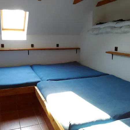 公寓 Na Farme U Koni